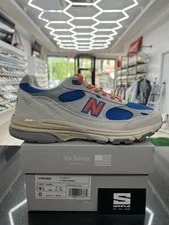 KITH — Kith X Madison Square Garden X New Balance 993 Made in USA — Sneaker — resale