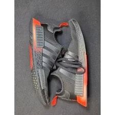 Adidas — Adidas NMD R1 Star Wars Darth Vader — Sneaker — resale