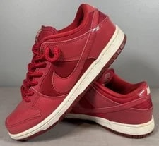 Nike SB — Nike SB Dunk Low 304292-616 ’s — Sneaker — resale