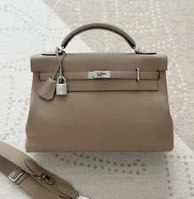 Hermès — Auth Hermès Kelly 43 Marfa Wide — Handbag — resale