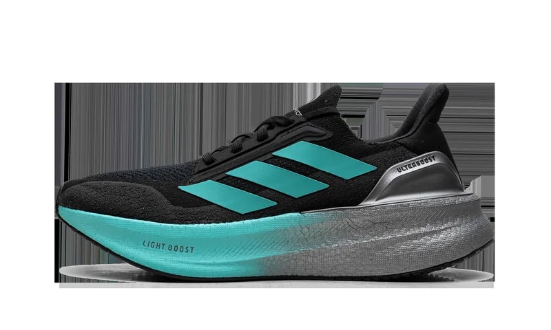 Adidas — Ultra Boost 5X Wmns "Mercedes-AMG Petronas Formula One Team" — Sneaker — resale