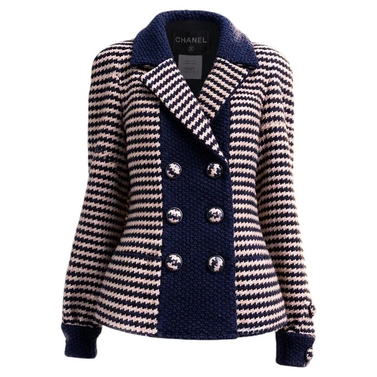 Chanel — Chanel Paris / Salzburg Houndstooth Jacket 40 FR — Clothing — resale
