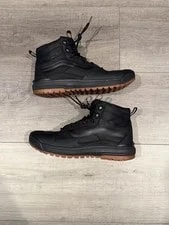 Vans — Vans UltraRange EXO Hi MTE-1 /Gum Boots ’s — Sneaker — resale