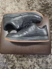 NIKE — Size 11 - Nike Air Force 1 '07 — Sneaker — resale