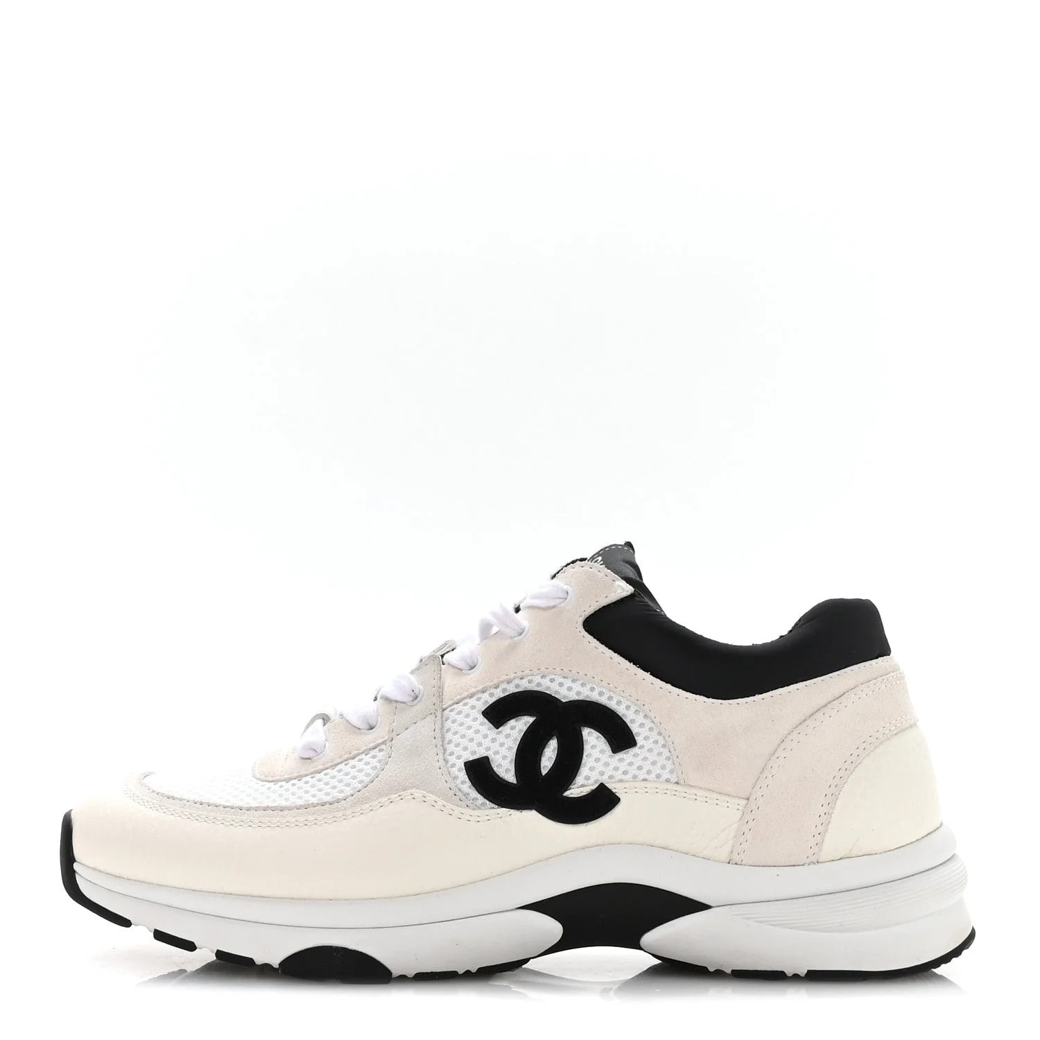 Chanel — Grained CC 41 — Sneaker — resale