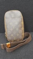 Louis Vuitton — Louis Vuitton Pochette Gange Crossbody — Handbag — resale