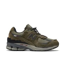 New Balance — New Balance 2002R Shoes Dark Protection Pack — Sneaker — resale