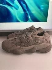 Yeezy — Yeezy 500 / GX3607— ’S Size 9 Worn 2 Times Only — Sneaker — resale