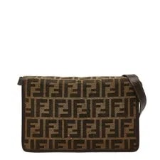 Fendi — Fendi Excellent 25in (63cm) W — Handbag — resale