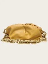 Bottega Veneta — Bottega Veneta Chain Dumpling 153096891 — Handbag — resale