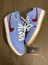 Nike SB — Size 10 - Nike SB Dunk Low Philadelphia Phillies DQ4040-400 (Very Clean) — Sneaker — resale