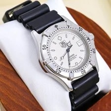 TAG Heuer — TAG Heuer Professional 200M Diver Quartz White Dial — Watch — resale
