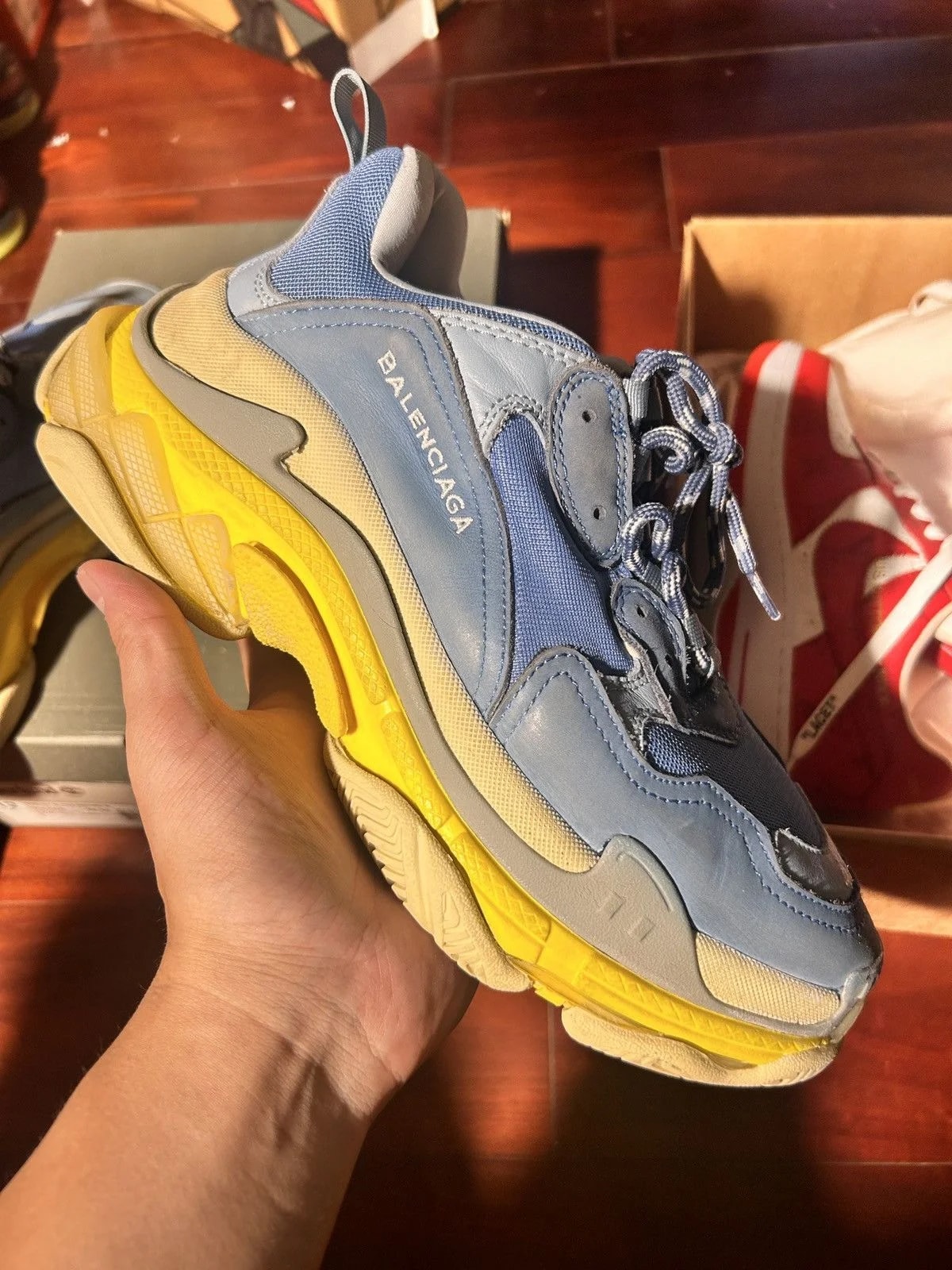 Balenciaga — Balenciaga Triple S Size 41/8 Ssense — Sneaker — resale
