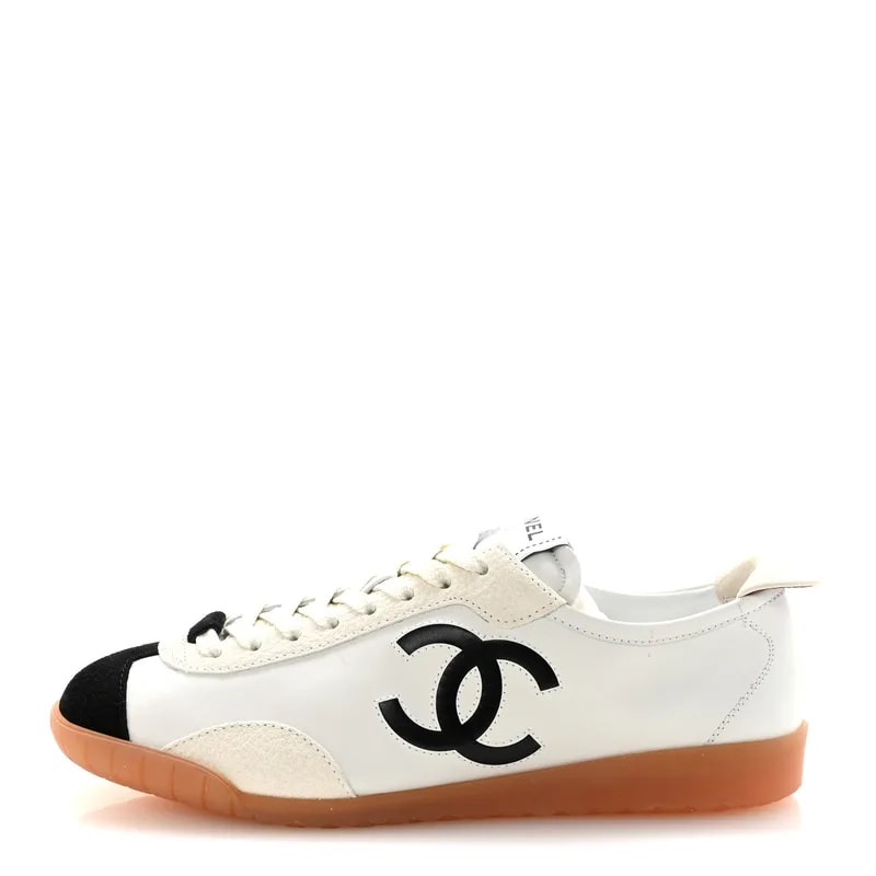 Chanel — Embossed CC Sneakers 37 — Sneaker — resale