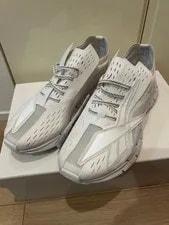 Reebok — Maison Margiela Reebok Collaboration 26.5cm New Boxed — Sneaker — resale