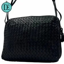 Bottega Veneta — Good Condition Bottega Veneta — Handbag — resale