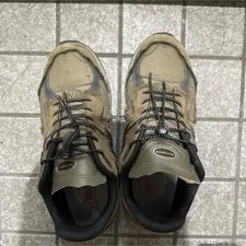 New Balance — 8.5US New Balance 2002R Dark Protection — Sneaker — resale