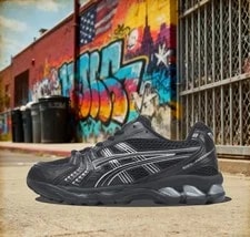 Asics — Asics Shoes Gel Kayano 14 - 1201A019-006 — Sneaker — resale