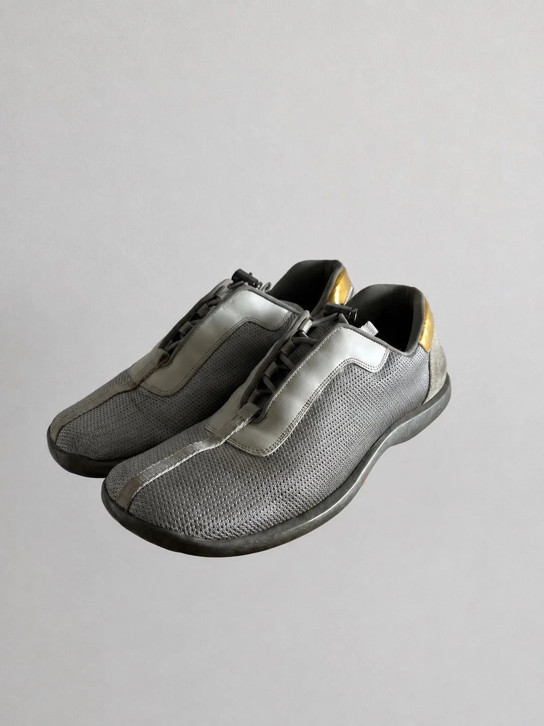 Prada — Prada 2000s Square Toe Sport Runaway 8,5 — Sneaker — resale