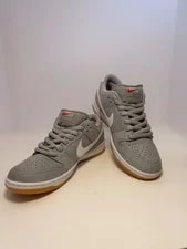Nike SB — Nike SB Dunk Low Pro ISO Label Size 9 — Sneaker — resale