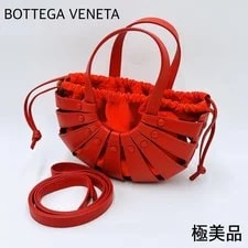 Bottega Veneta — Bottega Veneta Shell 2-Way Hand — Handbag — resale