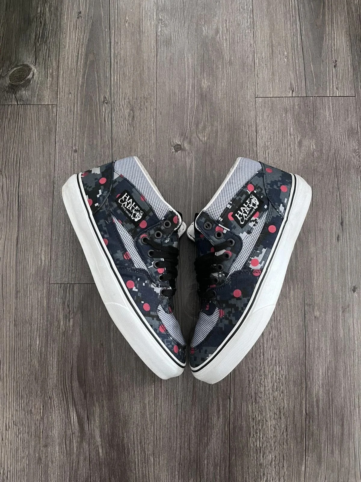 Supreme — Supreme X Comme des Garcon Vans Digicamo Half Cab — Sneaker — resale
