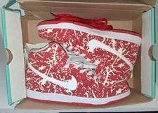 Nike SB — Worn Once Nike SB Dunk High Eaw Meat Size 11 2016 — Sneaker — resale