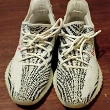 Adidas — Adidas Yeezy Boost 350 V2 Lace Up Low Top — Sneaker — resale