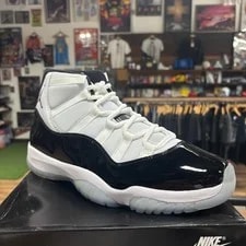 Jordan — Jordan 11 ' ' — Sneaker — resale