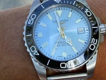 Longines — Longines Hydroconquest New Gen L3.779.4.99.6 39mm Clean — Watch — resale