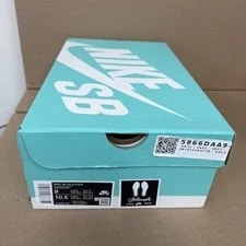 Nike SB — Nike Sb Alleyoop Shoes — Sneaker — resale
