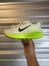 NIKE — Nike Air Zoom Vomero 18 Volt HM6803-100 — Sneaker — resale
