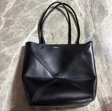 Loewe — Loewe Puzzle 288848 — Handbag — resale