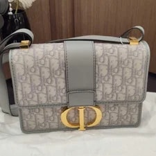 Dior — Dior Saddle Classic Crossbody — Handbag — resale
