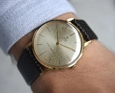 Tudor — 1950s Tudor Royal Gold Sunburst Dial Mechanical 33mm — Watch — resale