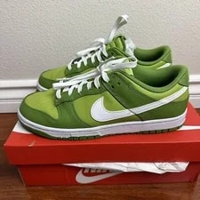 Nike — Nike Dunk Low Chlorophyll — Sneaker — resale
