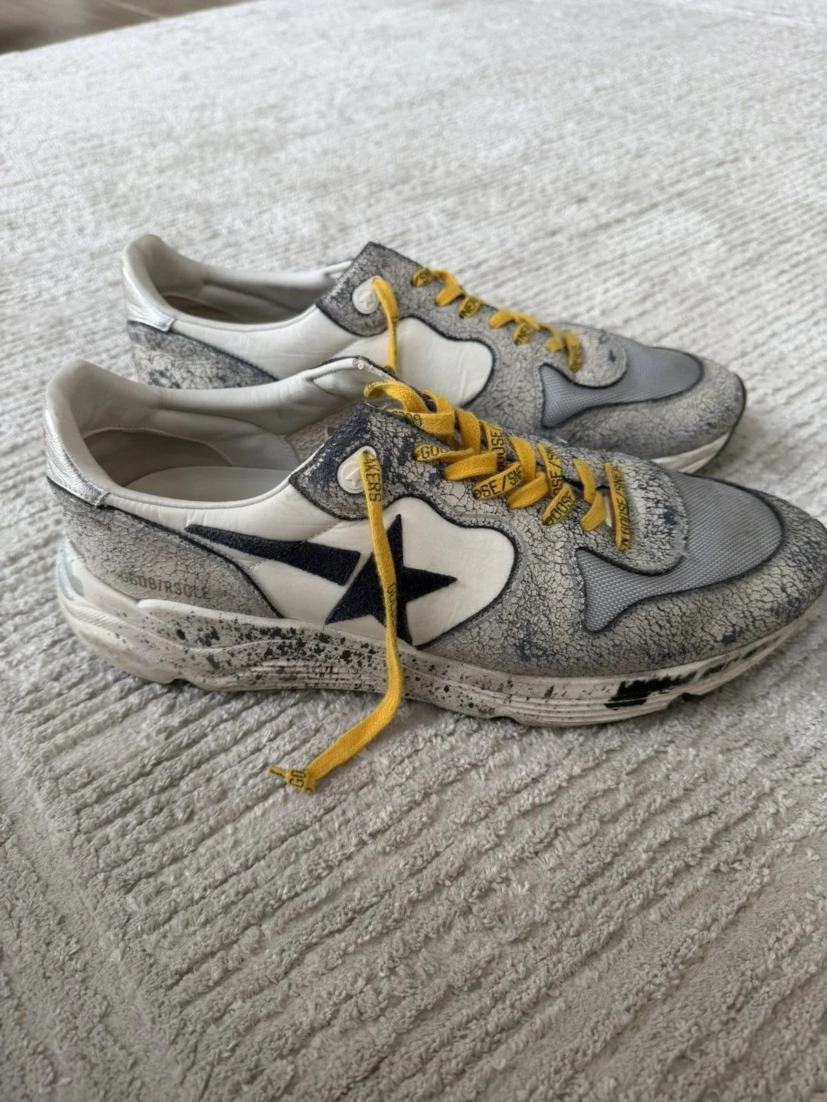 Golden Goose — Golden Goose Running Shoes — Sneaker — resale