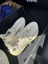Adidas — Adidas Yeezy Boost 350 V2 Low Top Primeknit Casual — Sneaker — resale