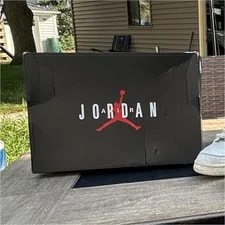 Jordan — Jordan Air 5 Mid-Top Lace-Up Basketball — Sneaker — resale