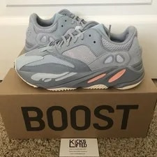 Adidas — Adidas Yeezy Boost 700 V1 ’S — Sneaker — resale