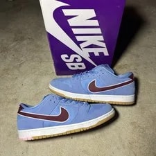 Nike — Size 11.5 - Nike SB Dunk Low Philadelphia Phillies — Sneaker — resale