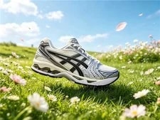 Asics — Asics GEL-Kayano 14 1201A019-108! — Sneaker — resale