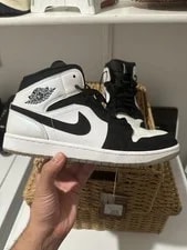 Jordan — Size 11.5 - Jordan 1 Mid SE — Sneaker — resale