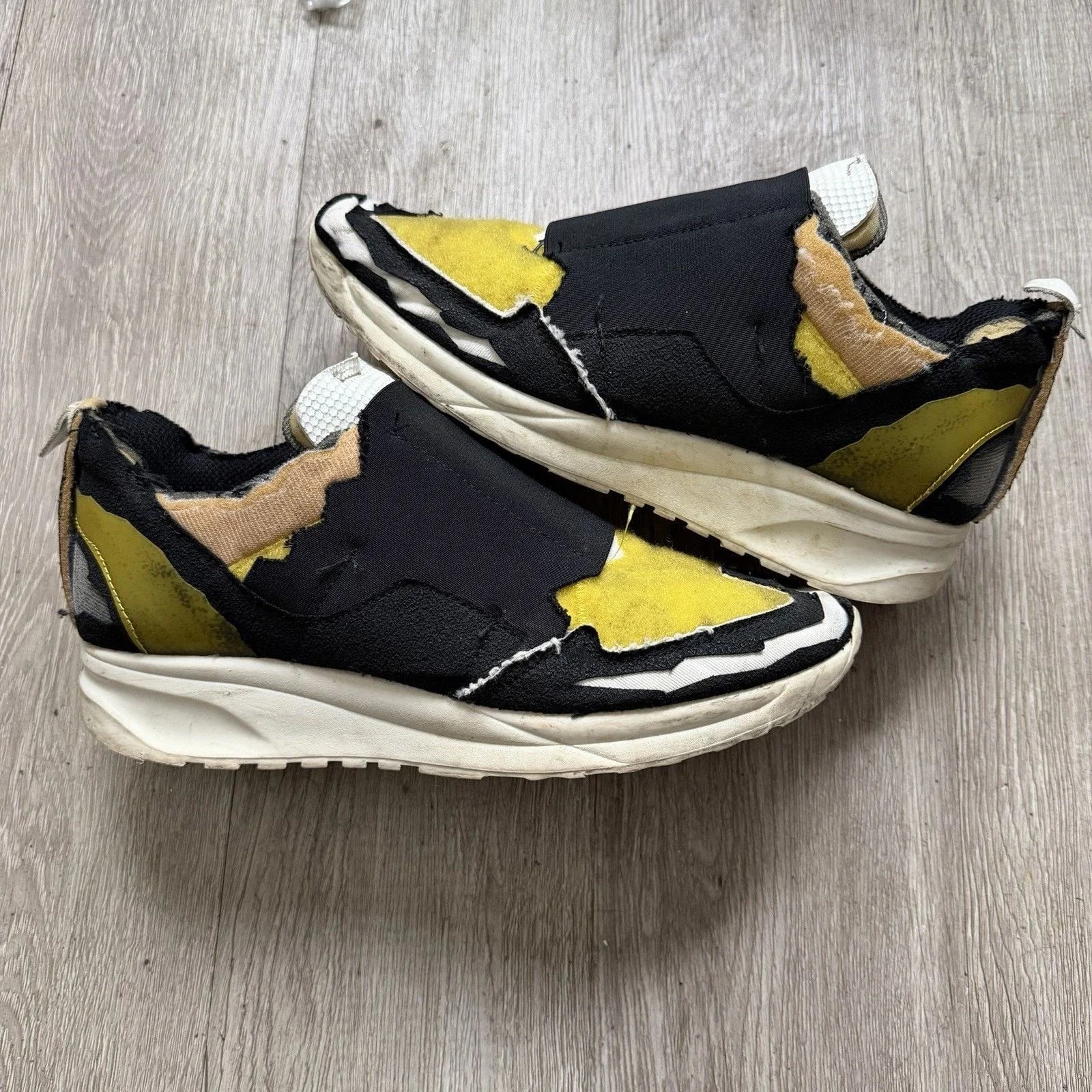 Maison Martin Margiela — Maison Martin Margiela Deconstructed 43 10 — Sneaker — resale
