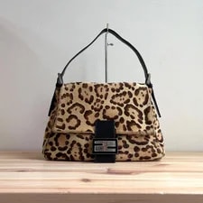 Fendi — Fendi Mamma Bucket Ponyhair Leopard Authen — Handbag — resale