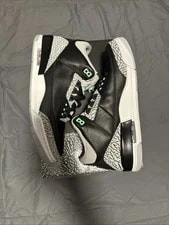 Air Jordan — Air Jordan 3 Retro Glow Size 11 CT8532-031 — Sneaker — resale