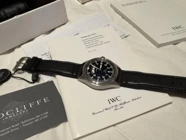 IWC — IWC UTC TZC Pilots Series IW325102 on New Strap With Boxes, Manual, Etc. — Watch — resale