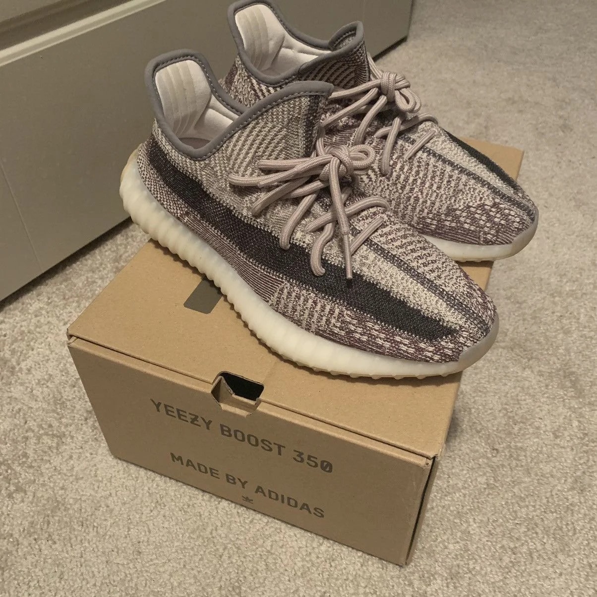 Yeezy — Yeezy Boost 350 Zyon — Sneaker — resale