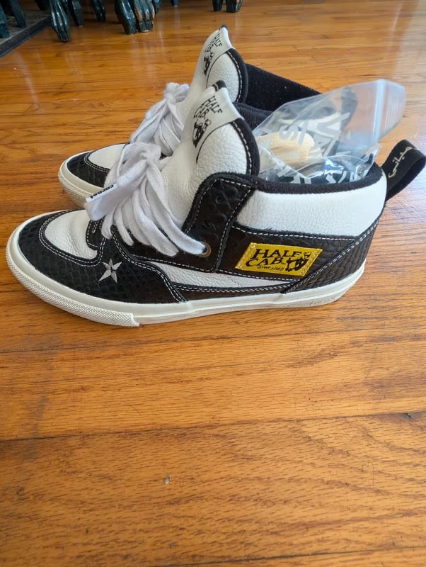 Vans — Carpet Company X Vans Half Cabs — Sneaker — resale