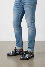 Dolce & Gabbana — Dolce & Gabbana ’s Palm Leaf US 9 — Sneaker — resale